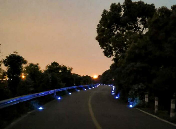 農村公路道釘燈